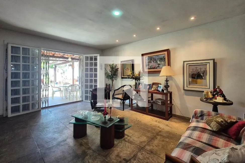 Casa com 4 quartos à venda, 427m2 em Rio De Janeiro - RJ - imagem 2 Foto 2 de Casa com 4 quartos à venda, 427m2 em Rio De Janeiro - RJ