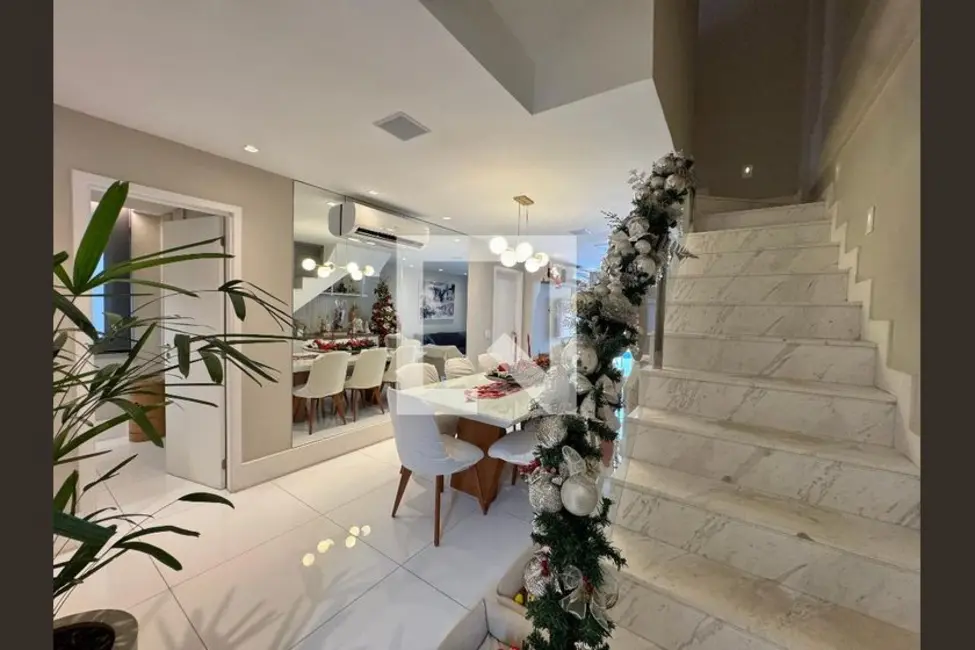 Casa de Condomínio com 4 quartos à venda, 264m2 em Rio De Janeiro - RJ - imagem 1 Foto 1 de Casa de Condomínio com 4 quartos à venda, 264m2 em Rio De Janeiro - RJ