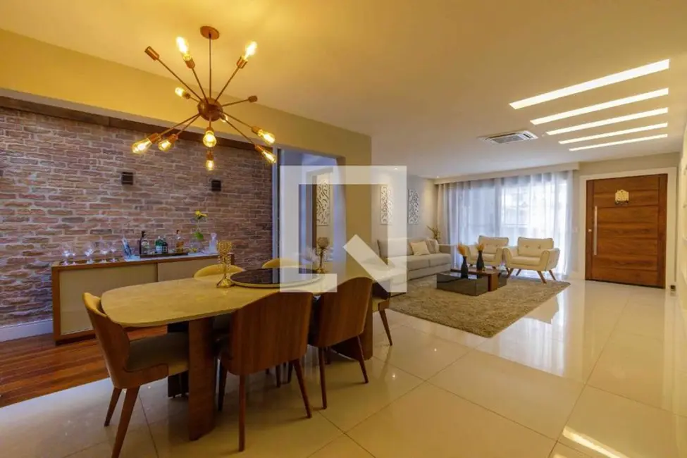 Foto 5 de Casa com 4 quartos à venda, 240m2 em Rio De Janeiro - RJ