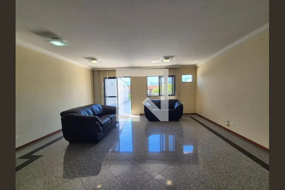 Apartamento com 3 quartos à venda, 201m2 em Rio De Janeiro - RJ - imagem 3 Foto 3 de Apartamento com 3 quartos à venda, 201m2 em Rio De Janeiro - RJ