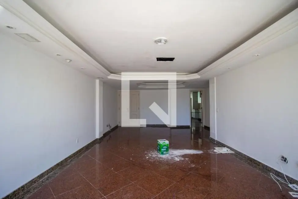 Apartamento com 5 quartos à venda, 450m2 em Rio De Janeiro - RJ - imagem 7 Foto 7 de Apartamento com 5 quartos à venda, 450m2 em Rio De Janeiro - RJ