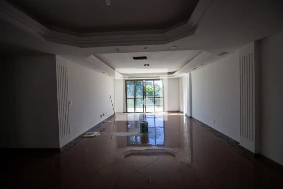 Apartamento com 5 quartos à venda, 450m2 em Rio De Janeiro - RJ - imagem 3 Foto 3 de Apartamento com 5 quartos à venda, 450m2 em Rio De Janeiro - RJ