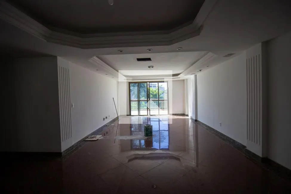 Apartamento com 5 quartos à venda, 450m2 em Rio De Janeiro - RJ - imagem 4 Foto 4 de Apartamento com 5 quartos à venda, 450m2 em Rio De Janeiro - RJ
