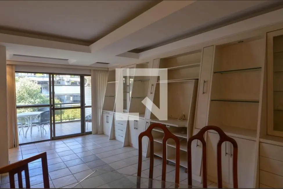 Apartamento com 2 quartos à venda, 120m2 em Rio De Janeiro - RJ - imagem 3 Foto 3 de Apartamento com 2 quartos à venda, 120m2 em Rio De Janeiro - RJ