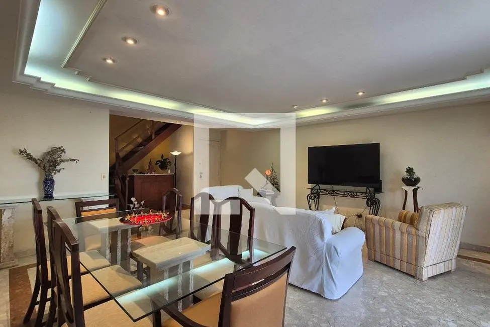Apartamento com 4 quartos à venda, 370m2 em Rio De Janeiro - RJ - imagem 3 Foto 3 de Apartamento com 4 quartos à venda, 370m2 em Rio De Janeiro - RJ