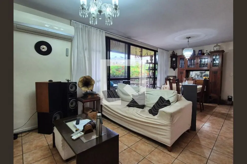 Apartamento com 3 quartos à venda, 115m2 em Rio De Janeiro - RJ - imagem 3 Foto 3 de Apartamento com 3 quartos à venda, 115m2 em Rio De Janeiro - RJ