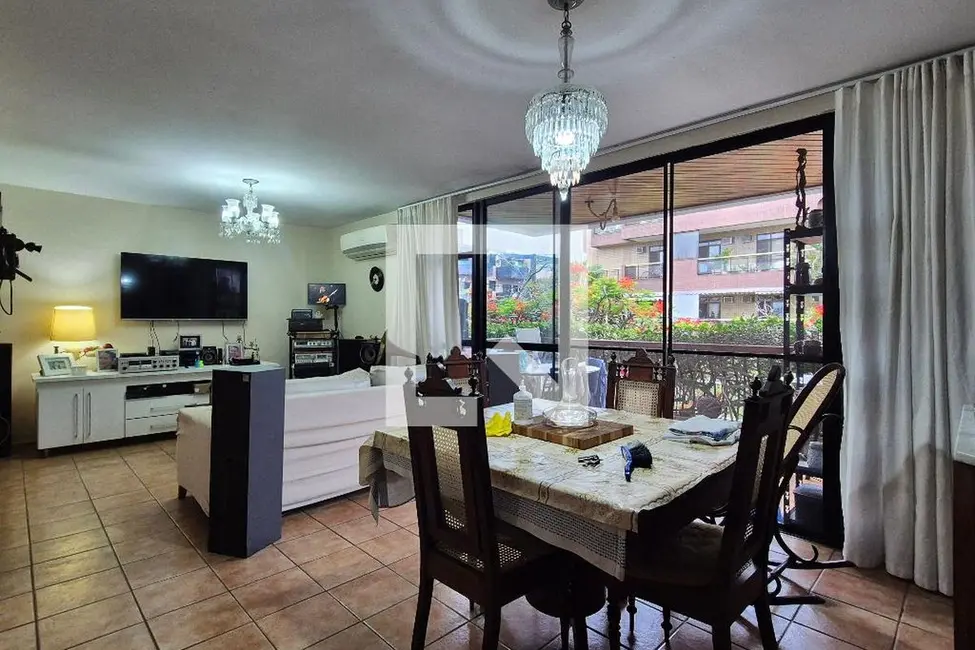 Apartamento com 3 quartos à venda, 115m2 em Rio De Janeiro - RJ - imagem 2 Foto 2 de Apartamento com 3 quartos à venda, 115m2 em Rio De Janeiro - RJ