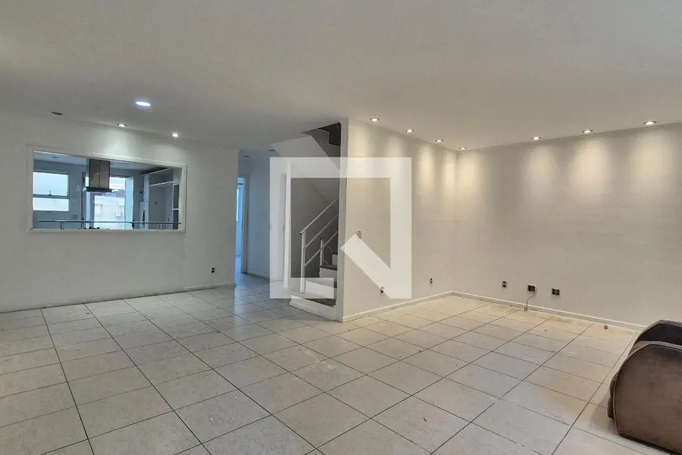 Foto 4 de Casa de Condomínio com 4 quartos à venda, 230m2 em Rio De Janeiro - RJ