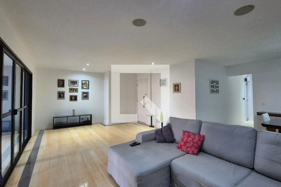Apartamento com 3 quartos à venda, 180m2 em Rio De Janeiro - RJ - imagem 6 Foto 6 de Apartamento com 3 quartos à venda, 180m2 em Rio De Janeiro - RJ