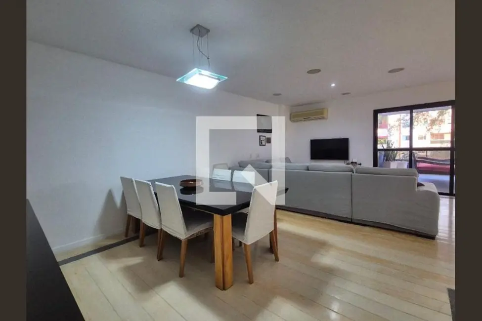Apartamento com 3 quartos à venda, 180m2 em Rio De Janeiro - RJ - imagem 9 Foto 9 de Apartamento com 3 quartos à venda, 180m2 em Rio De Janeiro - RJ