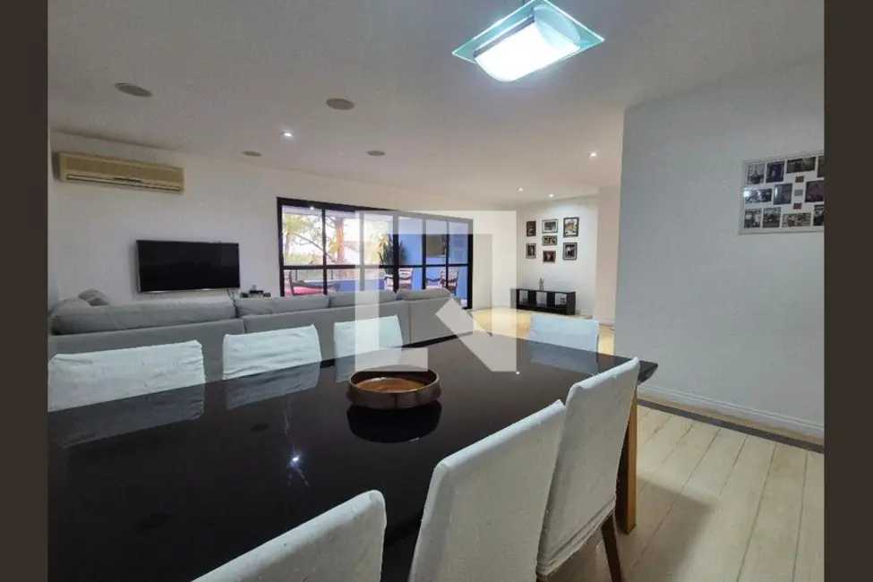 Apartamento com 3 quartos à venda, 180m2 em Rio De Janeiro - RJ - imagem 7 Foto 7 de Apartamento com 3 quartos à venda, 180m2 em Rio De Janeiro - RJ