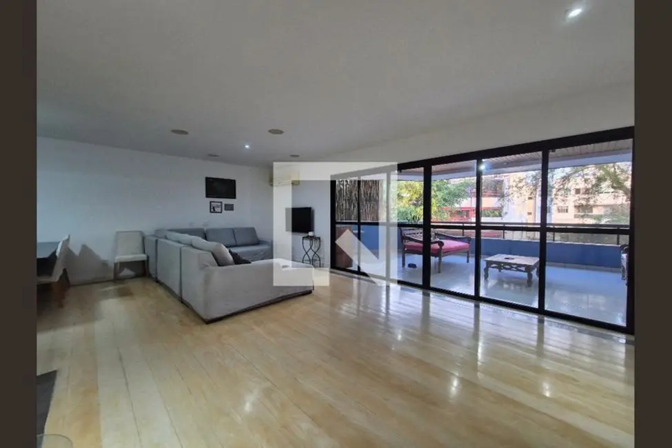 Apartamento com 3 quartos à venda, 180m2 em Rio De Janeiro - RJ - imagem 1 Foto 1 de Apartamento com 3 quartos à venda, 180m2 em Rio De Janeiro - RJ