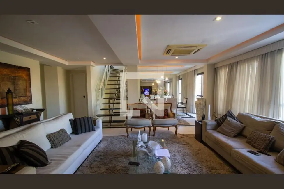 Apartamento com 4 quartos à venda, 340m2 em Rio De Janeiro - RJ - imagem 3 Foto 3 de Apartamento com 4 quartos à venda, 340m2 em Rio De Janeiro - RJ