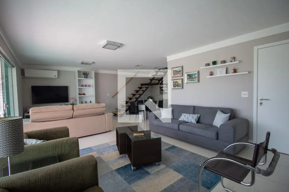 Apartamento com 3 quartos à venda, 243m2 em Rio De Janeiro - RJ - imagem 2 Foto 2 de Apartamento com 3 quartos à venda, 243m2 em Rio De Janeiro - RJ