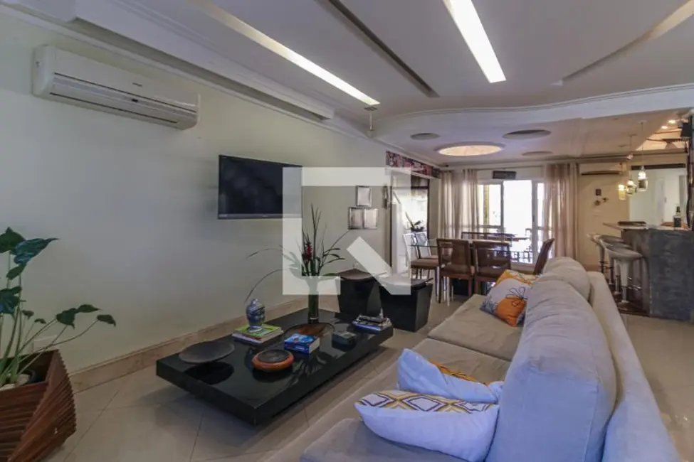 Casa de Condomínio com 6 quartos à venda, 700m2 em Rio De Janeiro - RJ - imagem 3 Foto 3 de Casa de Condomínio com 6 quartos à venda, 700m2 em Rio De Janeiro - RJ