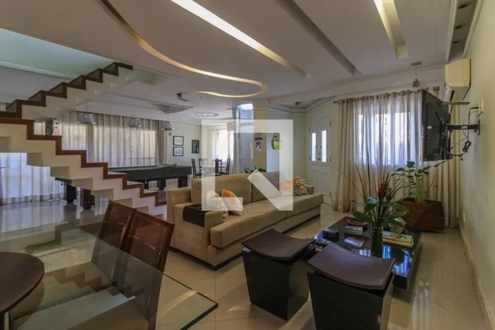 Casa de Condomínio com 6 quartos à venda, 700m2 em Rio De Janeiro - RJ - imagem 1 Foto 1 de Casa de Condomínio com 6 quartos à venda, 700m2 em Rio De Janeiro - RJ
