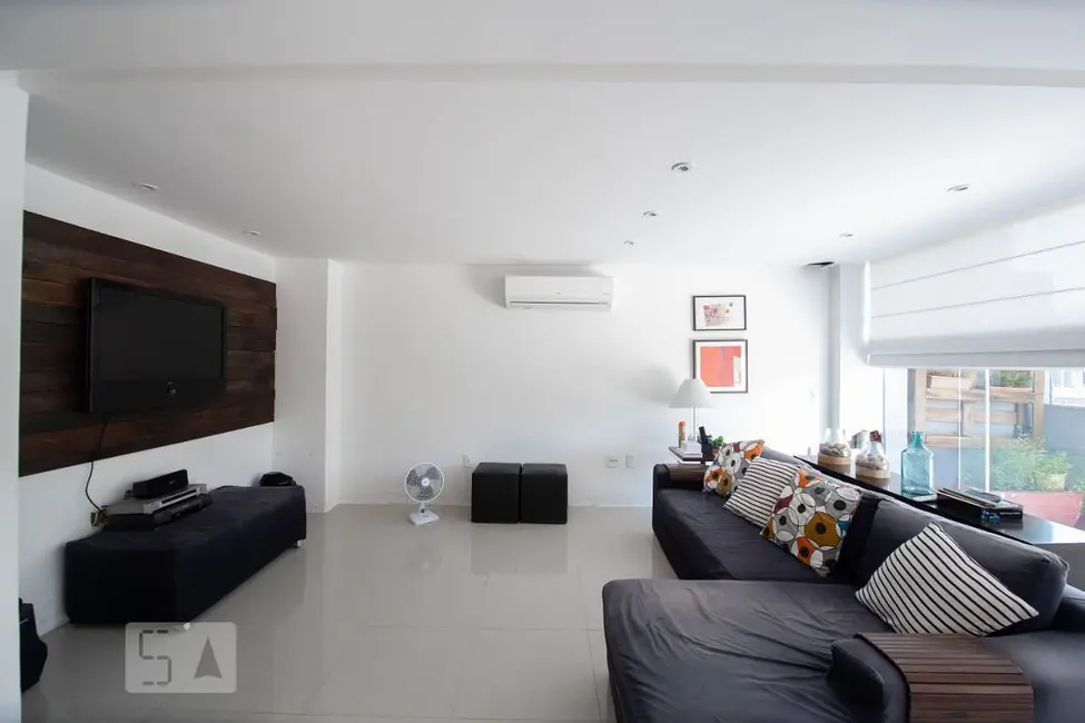 Apartamento com 3 quartos à venda, 400m2 em Rio De Janeiro - RJ - imagem 2 Foto 2 de Apartamento com 3 quartos à venda, 400m2 em Rio De Janeiro - RJ