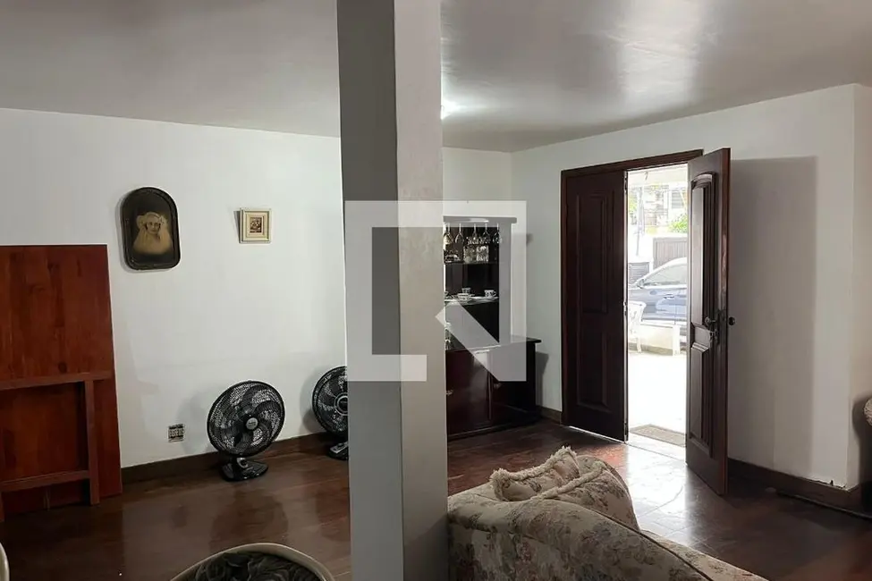 Casa com 7 quartos à venda, 269m2 em Rio De Janeiro - RJ - imagem 6 Foto 6 de Casa com 7 quartos à venda, 269m2 em Rio De Janeiro - RJ