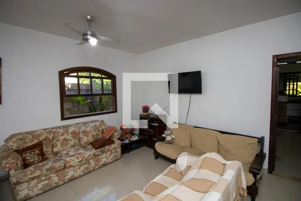 Casa com 4 quartos à venda, 600m2 em Rio De Janeiro - RJ - imagem 2 Foto 2 de Casa com 4 quartos à venda, 600m2 em Rio De Janeiro - RJ