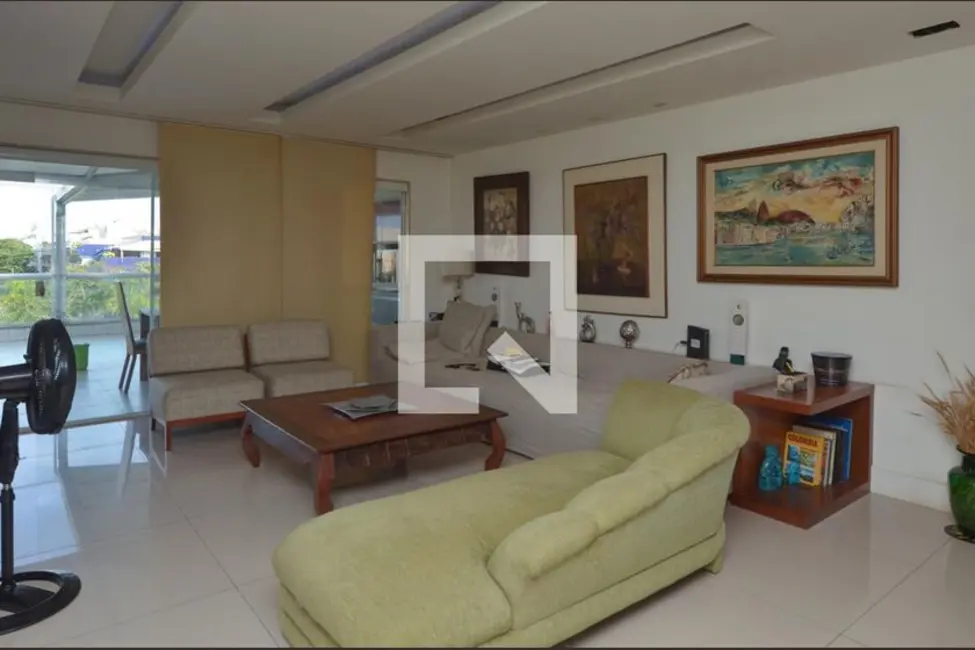 Apartamento com 4 quartos à venda, 370m2 em Rio De Janeiro - RJ - imagem 9 Foto 9 de Apartamento com 4 quartos à venda, 370m2 em Rio De Janeiro - RJ