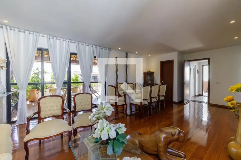 Apartamento com 4 quartos à venda, 395m2 em Rio De Janeiro - RJ - imagem 5 Foto 5 de Apartamento com 4 quartos à venda, 395m2 em Rio De Janeiro - RJ
