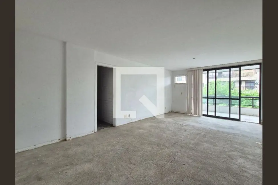 Apartamento com 3 quartos à venda, 152m2 em Rio De Janeiro - RJ - imagem 3 Foto 3 de Apartamento com 3 quartos à venda, 152m2 em Rio De Janeiro - RJ