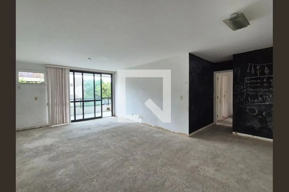Apartamento com 3 quartos à venda, 152m2 em Rio De Janeiro - RJ - imagem 1 Foto 1 de Apartamento com 3 quartos à venda, 152m2 em Rio De Janeiro - RJ