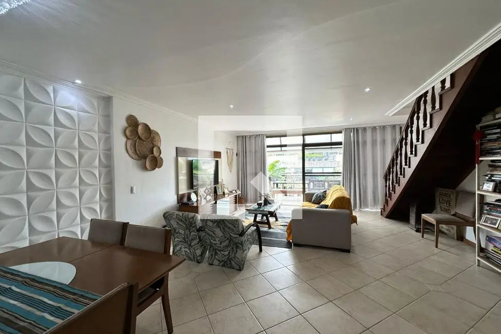 Foto 2 de Apartamento com 4 quartos à venda, 300m2 em Rio De Janeiro - RJ