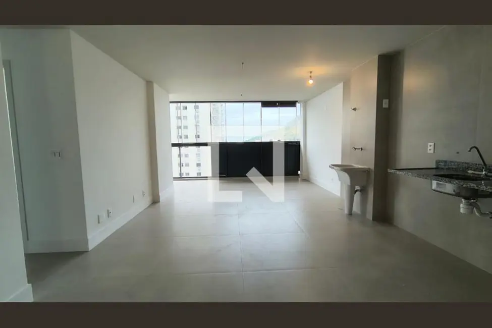 Foto 3 de Apartamento com 2 quartos à venda, 80m2 em Rio De Janeiro - RJ
