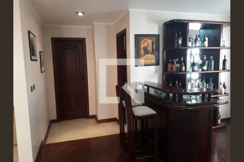 Casa com 4 quartos à venda, 547m2 em Rio De Janeiro - RJ - imagem 5 Foto 5 de Casa com 4 quartos à venda, 547m2 em Rio De Janeiro - RJ
