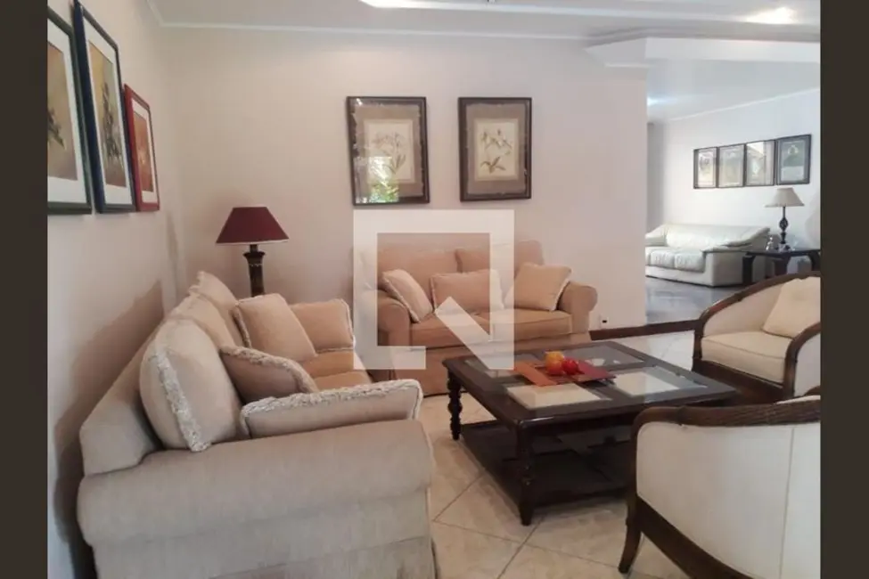 Casa com 4 quartos à venda, 547m2 em Rio De Janeiro - RJ - imagem 3 Foto 3 de Casa com 4 quartos à venda, 547m2 em Rio De Janeiro - RJ
