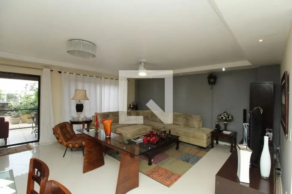 Foto 1 de Apartamento com 3 quartos à venda, 240m2 em Rio De Janeiro - RJ