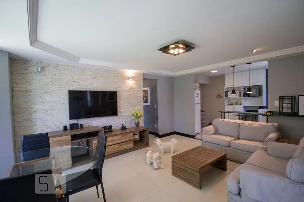 Casa de Condomínio com 3 quartos à venda, 250m2 em Rio De Janeiro - RJ - imagem 2 Foto 2 de Casa de Condomínio com 3 quartos à venda, 250m2 em Rio De Janeiro - RJ