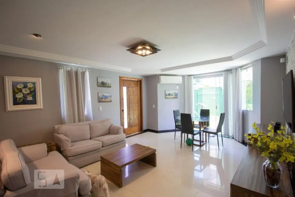 Casa de Condomínio com 3 quartos à venda, 250m2 em Rio De Janeiro - RJ - imagem 5 Foto 5 de Casa de Condomínio com 3 quartos à venda, 250m2 em Rio De Janeiro - RJ