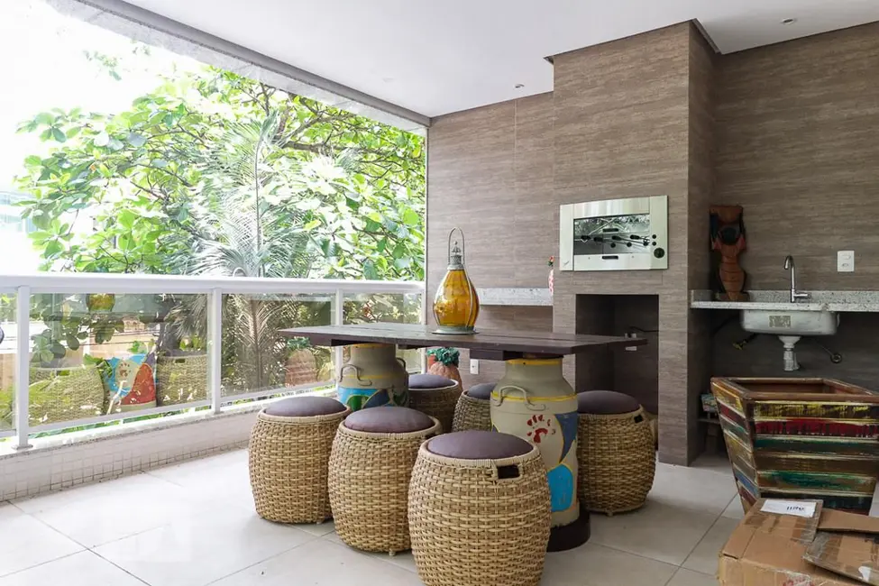 Apartamento com 3 quartos à venda, 185m2 em Rio De Janeiro - RJ - imagem 7 Foto 7 de Apartamento com 3 quartos à venda, 185m2 em Rio De Janeiro - RJ