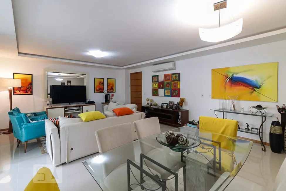 Apartamento com 3 quartos à venda, 185m2 em Rio De Janeiro - RJ - imagem 6 Foto 6 de Apartamento com 3 quartos à venda, 185m2 em Rio De Janeiro - RJ