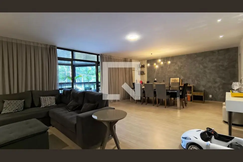 Foto 1 de Apartamento com 3 quartos à venda, 209m2 em Rio De Janeiro - RJ