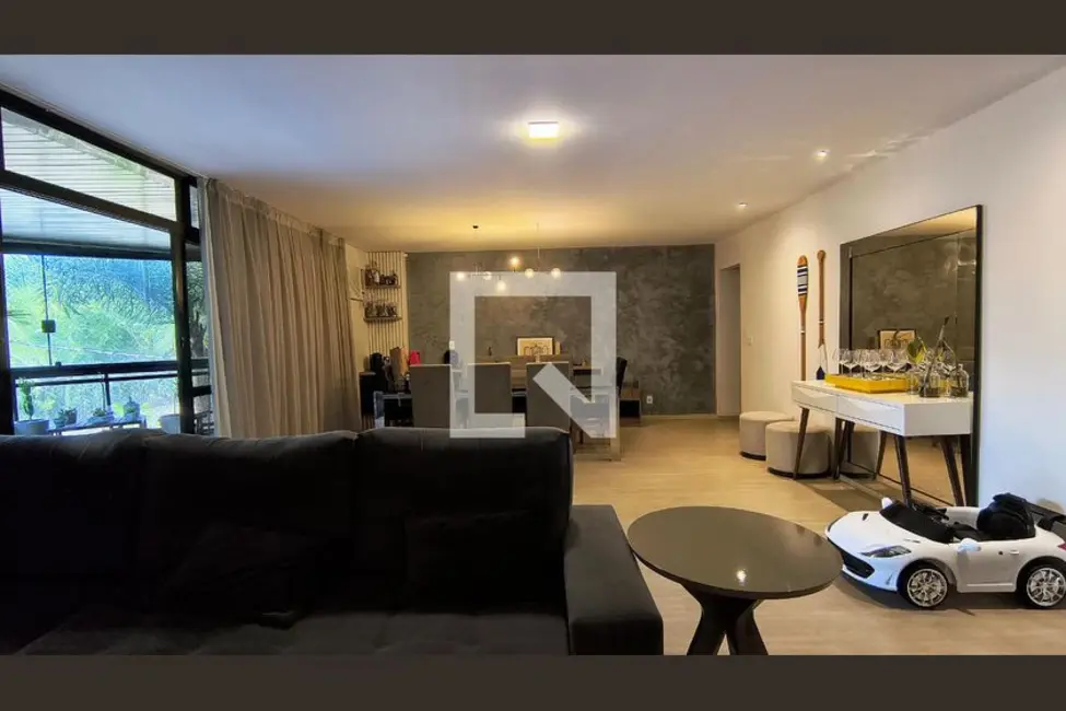 Foto 3 de Apartamento com 3 quartos à venda, 209m2 em Rio De Janeiro - RJ