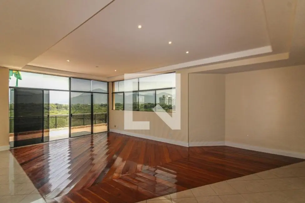 Foto 1 de Apartamento com 3 quartos à venda, 376m2 em Rio De Janeiro - RJ