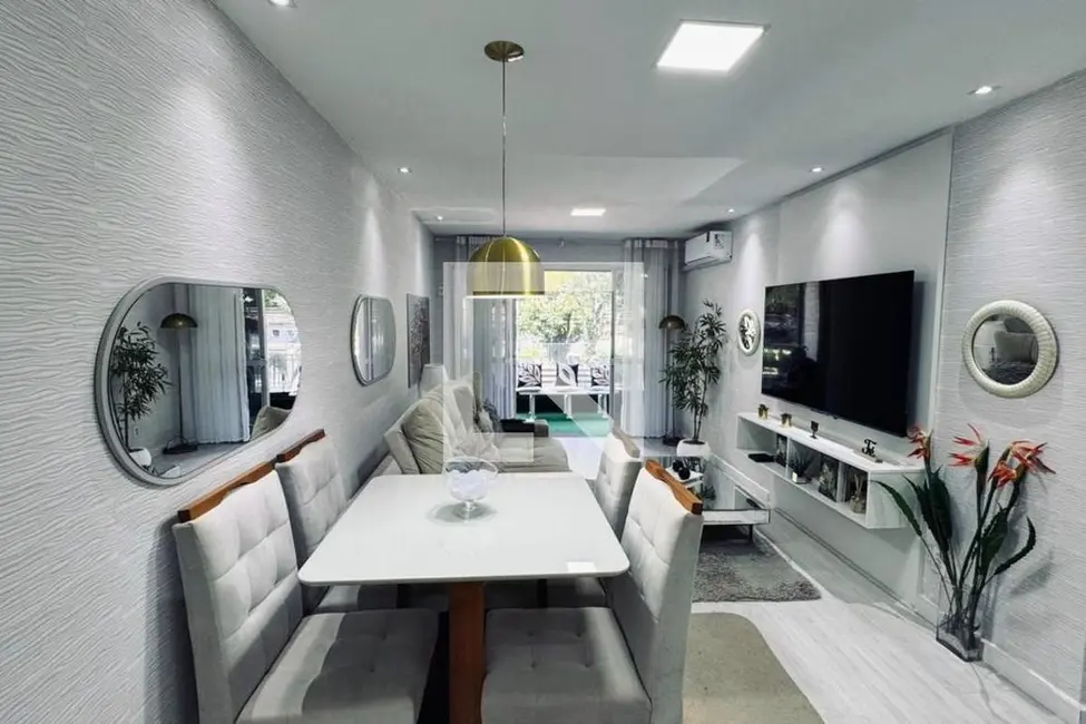 Apartamento com 3 quartos à venda, 93m2 em Rio De Janeiro - RJ - imagem 3 Foto 3 de Apartamento com 3 quartos à venda, 93m2 em Rio De Janeiro - RJ