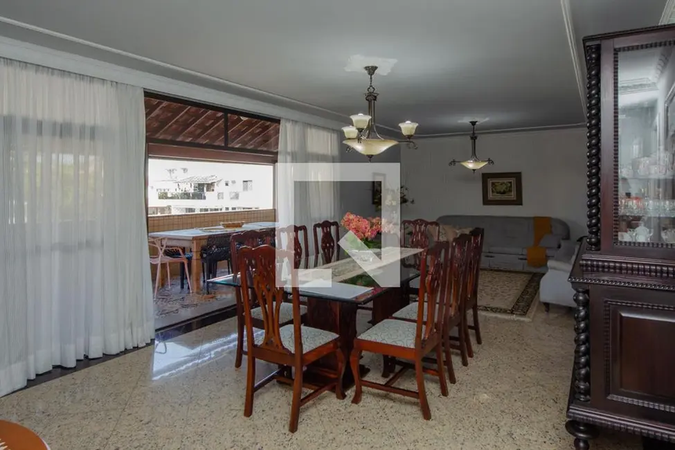 Apartamento com 4 quartos à venda, 261m2 em Rio De Janeiro - RJ - imagem 2 Foto 2 de Apartamento com 4 quartos à venda, 261m2 em Rio De Janeiro - RJ