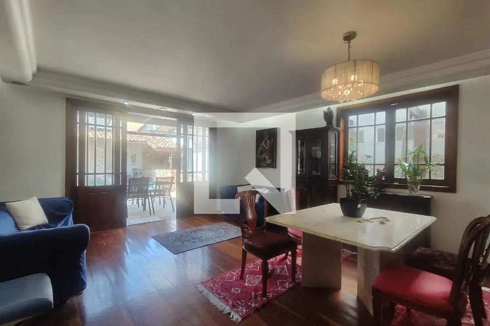Casa de Condomínio com 4 quartos à venda, 140m2 em Rio De Janeiro - RJ - imagem 3 Foto 3 de Casa de Condomínio com 4 quartos à venda, 140m2 em Rio De Janeiro - RJ