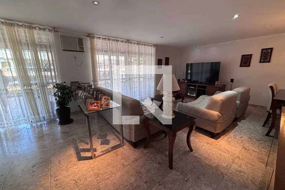Foto 2 de Apartamento com 3 quartos à venda, 221m2 em Rio De Janeiro - RJ