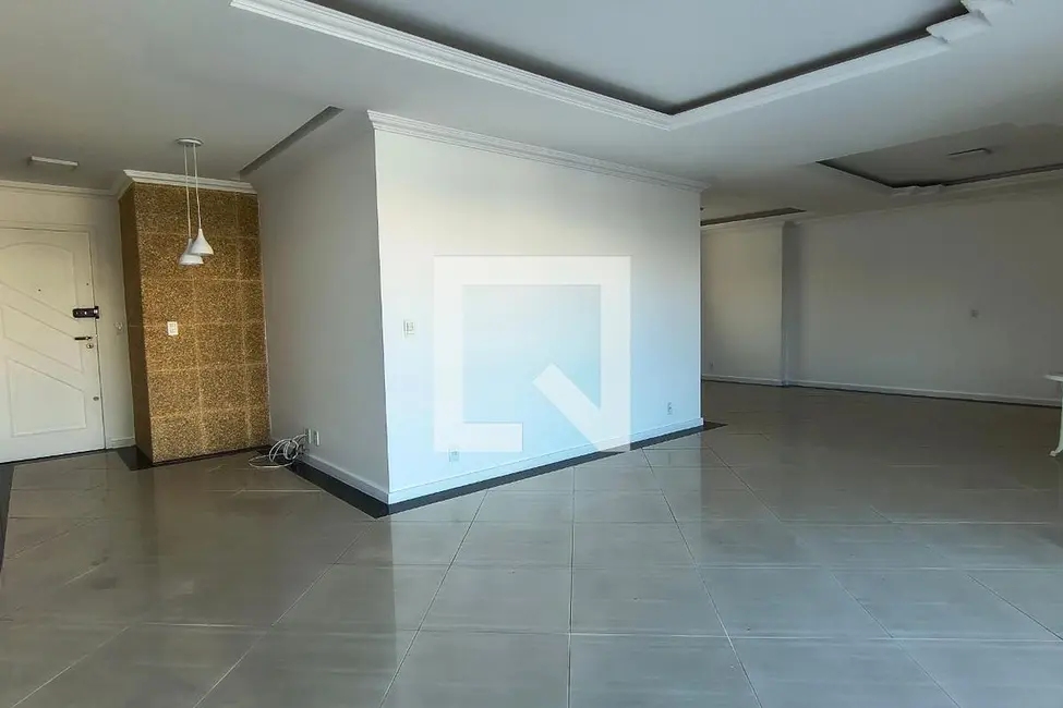 Apartamento com 3 quartos à venda, 335m2 em Rio De Janeiro - RJ - imagem 2 Foto 2 de Apartamento com 3 quartos à venda, 335m2 em Rio De Janeiro - RJ