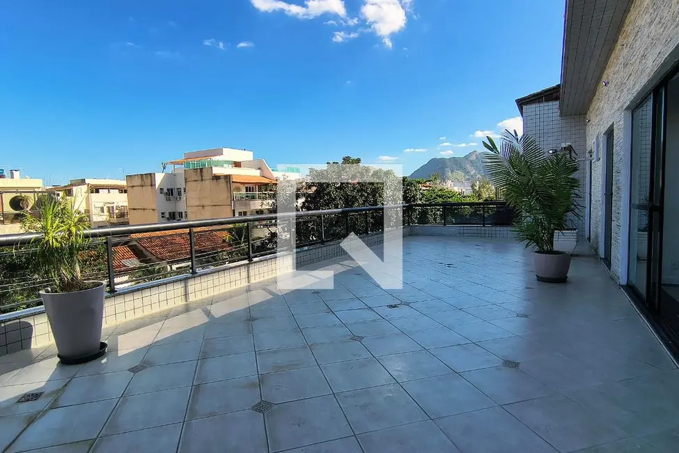 Apartamento com 3 quartos à venda, 335m2 em Rio De Janeiro - RJ - imagem 5 Foto 5 de Apartamento com 3 quartos à venda, 335m2 em Rio De Janeiro - RJ