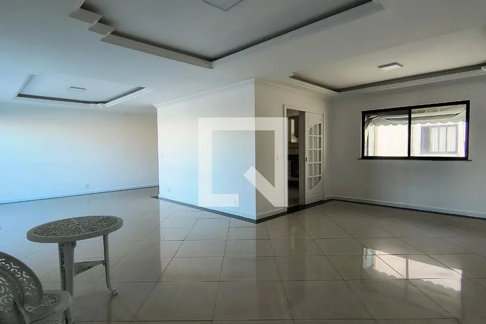 Apartamento com 3 quartos à venda, 335m2 em Rio De Janeiro - RJ - imagem 3 Foto 3 de Apartamento com 3 quartos à venda, 335m2 em Rio De Janeiro - RJ
