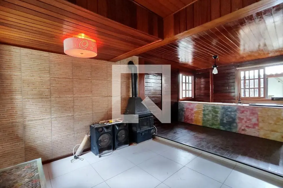 Casa com 3 quartos à venda, 230m2 em Rio De Janeiro - RJ - imagem 5 Foto 5 de Casa com 3 quartos à venda, 230m2 em Rio De Janeiro - RJ