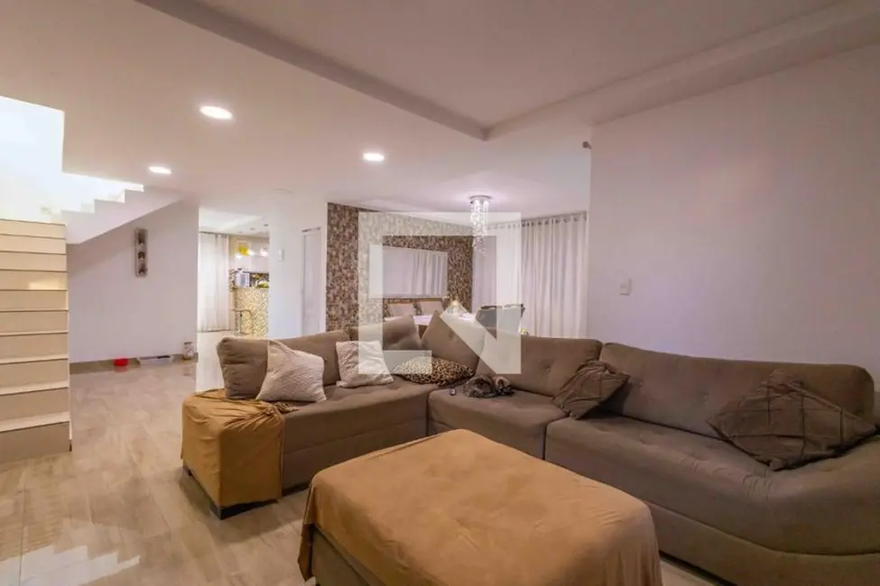 Casa com 4 quartos à venda, 270m2 em Rio De Janeiro - RJ - imagem 5 Foto 5 de Casa com 4 quartos à venda, 270m2 em Rio De Janeiro - RJ