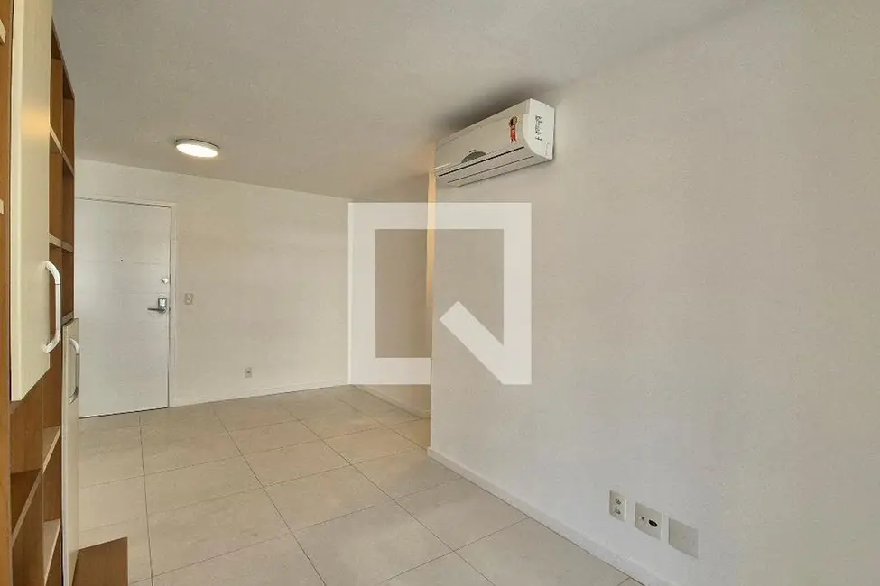 Apartamento com 2 quartos à venda, 69m2 em Rio De Janeiro - RJ - imagem 8 Foto 8 de Apartamento com 2 quartos à venda, 69m2 em Rio De Janeiro - RJ