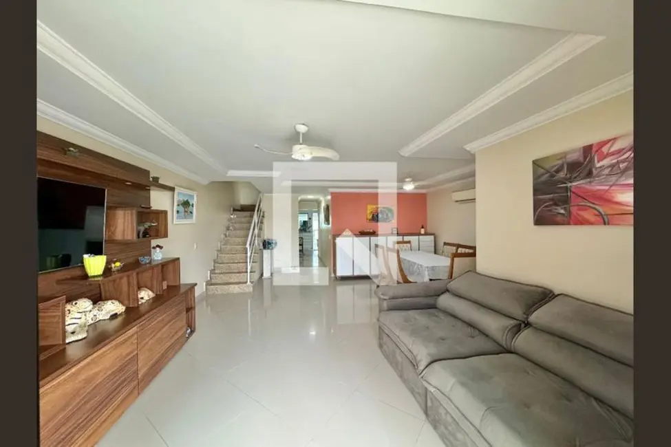 Foto 1 de Casa com 4 quartos à venda, 296m2 em Rio De Janeiro - RJ